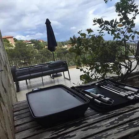 Grande Terrasse Vue Mer& Jacuzzi Èze