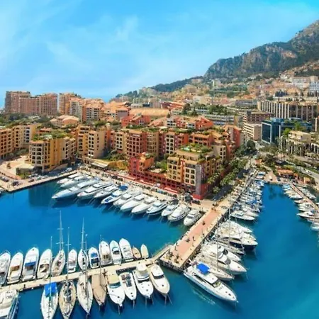 Appartement Grande Terrasse Vue Mer& Jacuzzi *