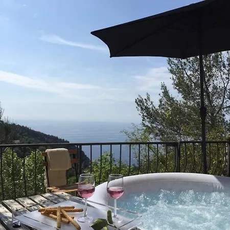 Appartement Grande Terrasse Vue Mer& Jacuzzi Èze